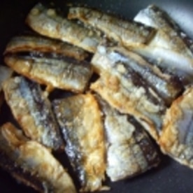 さんまフィレで照り焼き丼ぶり ゆず茶を加えても レシピ 作り方 By ドキンちゃん0298 楽天レシピ